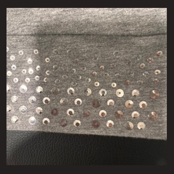 BRAND NEW! So Girls size L (14) grey leggings with silver sequin trim. - Picture 2 of 6